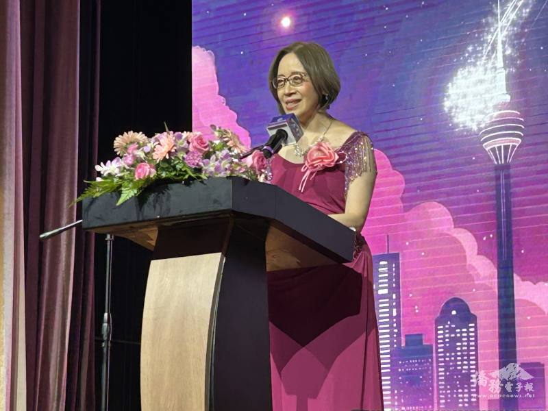 大使葉非比致詞