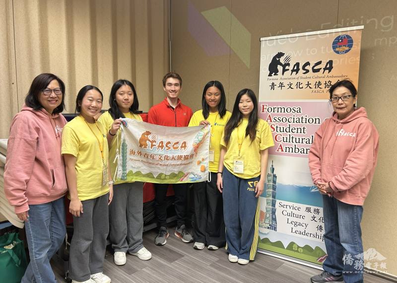 FASCA members gather with guest speaker and senior FASCA Andrew Hargy after completing the “Shoot, Edit, Share” video workshop at the Bridgewater Public Library.