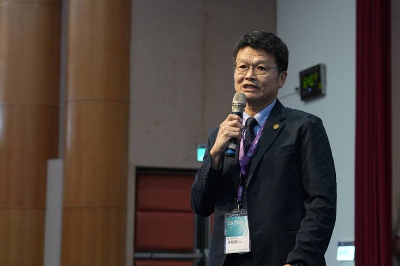 國立嘉義大學林翰謙校長致開幕詞