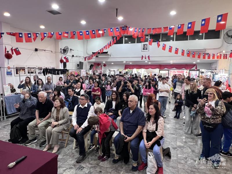 中秋美食文化祭現場座無虛席