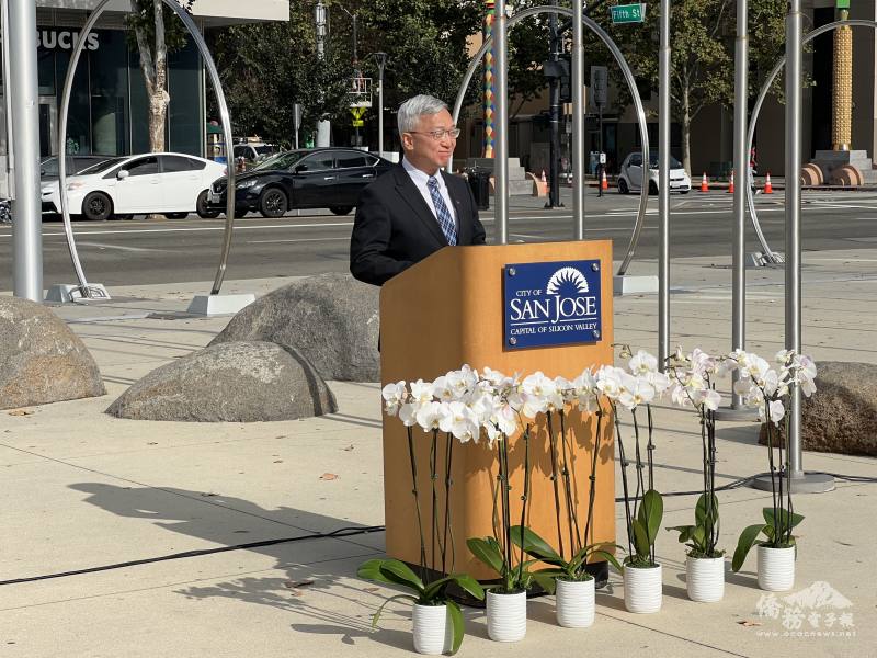 駐舊金山辦事處副處長朱永昌致詞。