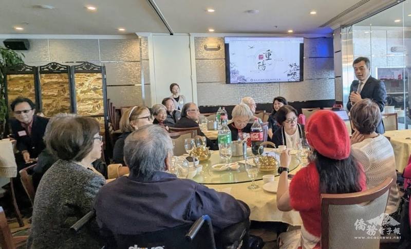 伍志翔致詞感佩北加州校友會每年均會固定辦理各項活動服務校友，也期盼政大學長姐學弟妹給予駐處支持