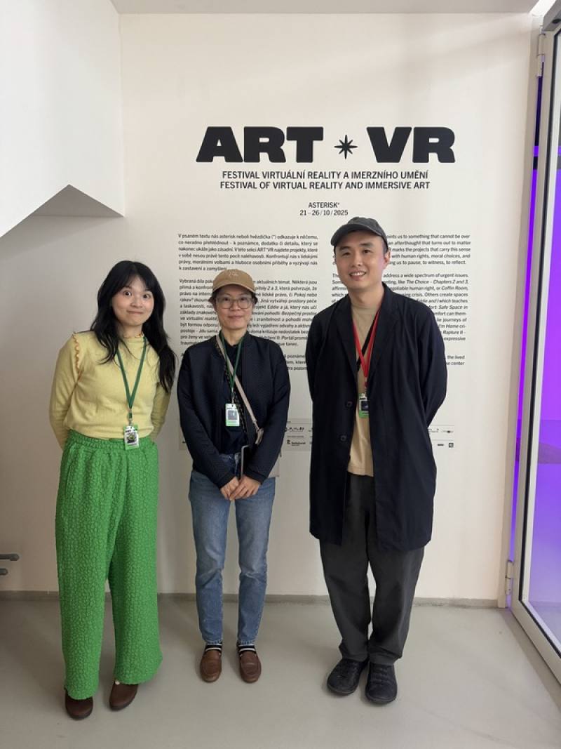 台灣藝術家葉信萱（左）、李欣芫（中）與莊禾（右）等人的作品入圍第3屆捷克ART＊VR影展，其中莊禾與蕭禹琦的「Demo：Dome」在「穹頂劇場」單元中獲得「觀眾票選獎」，提升台灣科技藝術在中東歐的國際能見度。