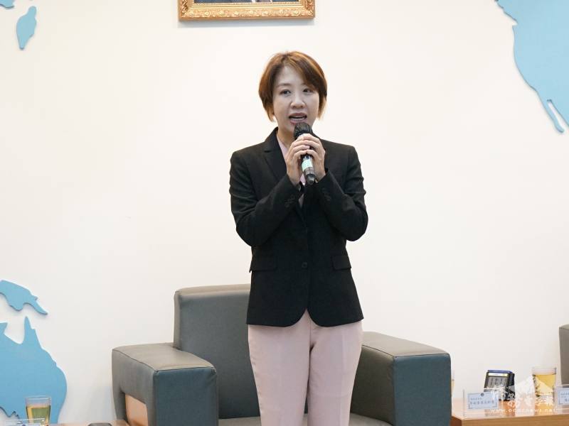 僑務委員會副委員長李姸慧於拜會致詞