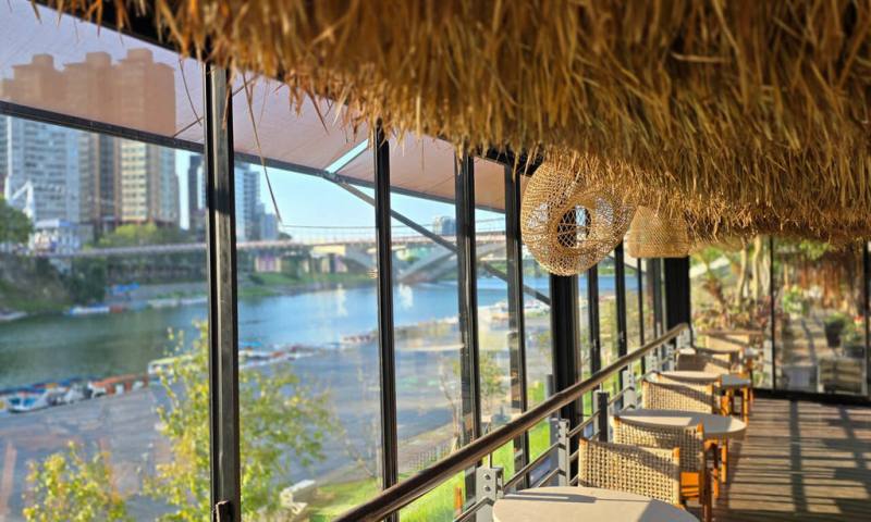 新北市觀光旅遊局29日指出，碧潭餐飲遊憩區將於11月盛大開幕，匯聚咖啡輕食、主題餐飲及特色商品等，也預告將推出多重優惠活動。（新北市觀旅局提供）