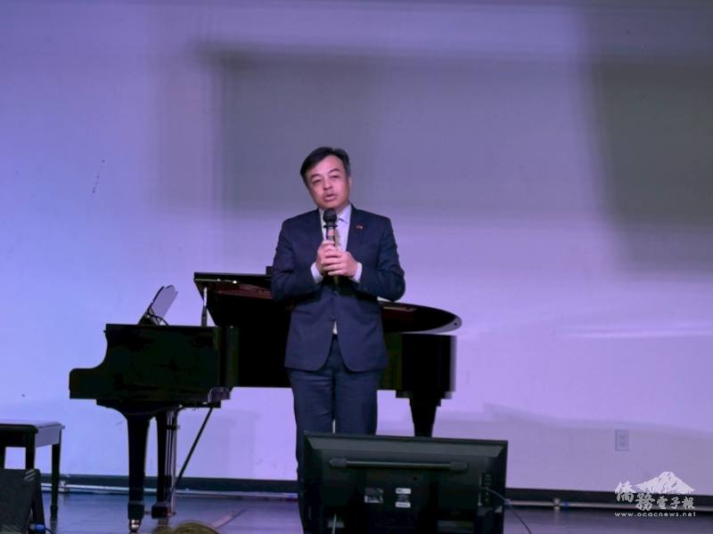 首度出席的伍志翔致詞時表示，他非常高興能出席重陽節活動來向長輩朋友問候