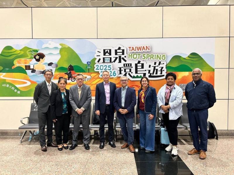 駐聯合國常任代表訪台團乙行抵台