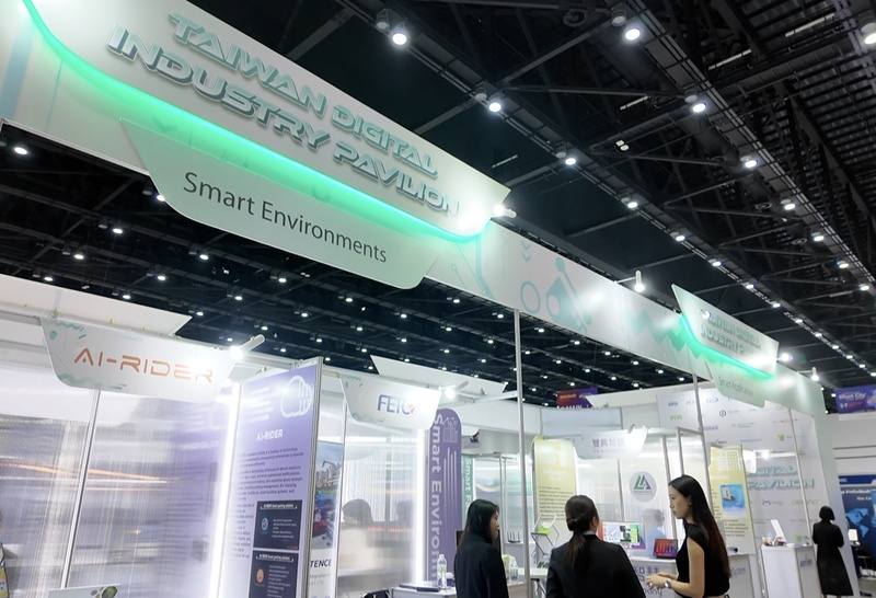 台北市電腦公會率領專注於AI、能源、製造和智慧農業等領域的台灣廠商，參加泰國智慧城市展