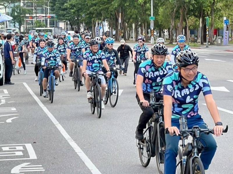 台灣自行車旅遊節主軸活動「騎遇福爾摩沙」（Formosa 900）8日出發，今年共有1268人參加，其中有30%為來自海外的車友。（觀光署提供）
