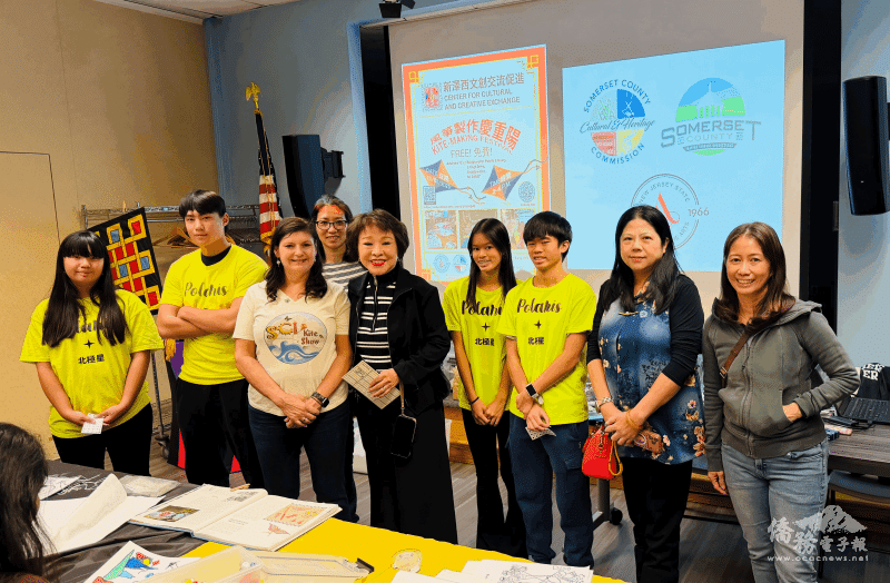 文創交流基金會舉辦「作風箏慶重陽」活動，由北極星青少年義工生動介紹重陽節的由來與文化意義，帶領民眾認識敬老感恩的傳統。