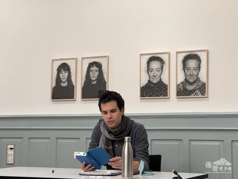 Jimmy Brainless於瑞士第一場朗誦