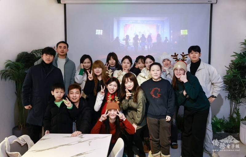 胡嘉琪的公司Hango Cosmetic於2024年舉辦送年會