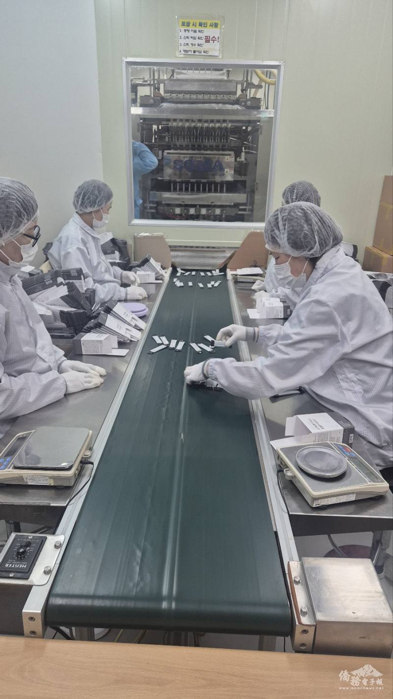 Hango Cosmetic 產品製作現場