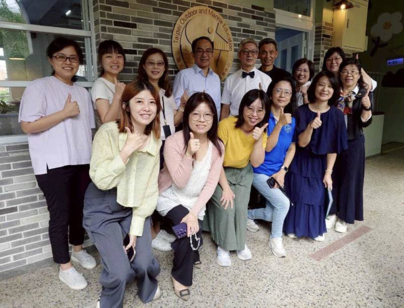 台北市政府教育局表示，北市戶外與海洋教育中心正式設址於幸安國小並揭牌，將致力打造出兼具文化、自然與探究精神的戶外學習模式。（台北市教育局提供）