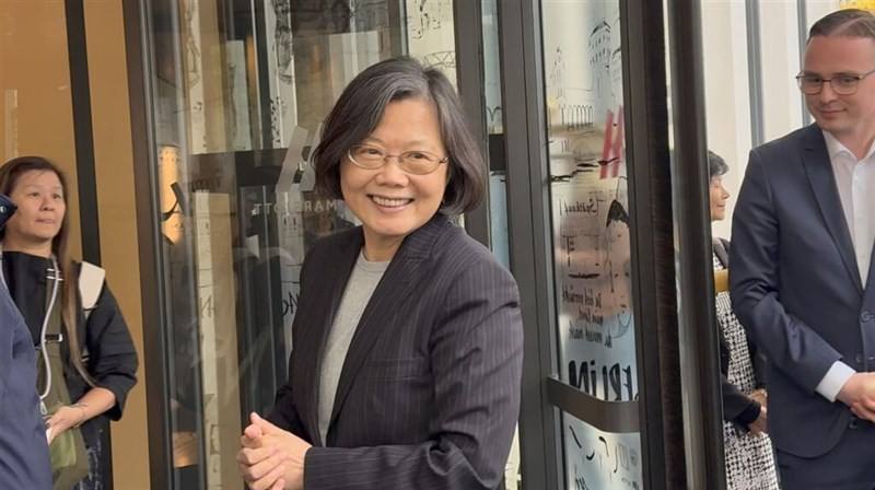 Former President Tsai Ing-wen arrives in Berlin Sunday. CNA photo Nov. 9, 2025