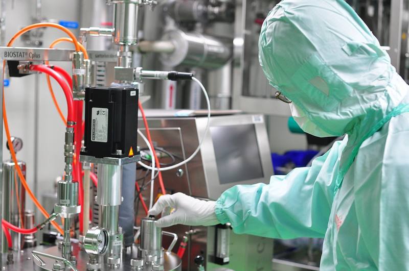 台康生技設備連結訊號監控製程