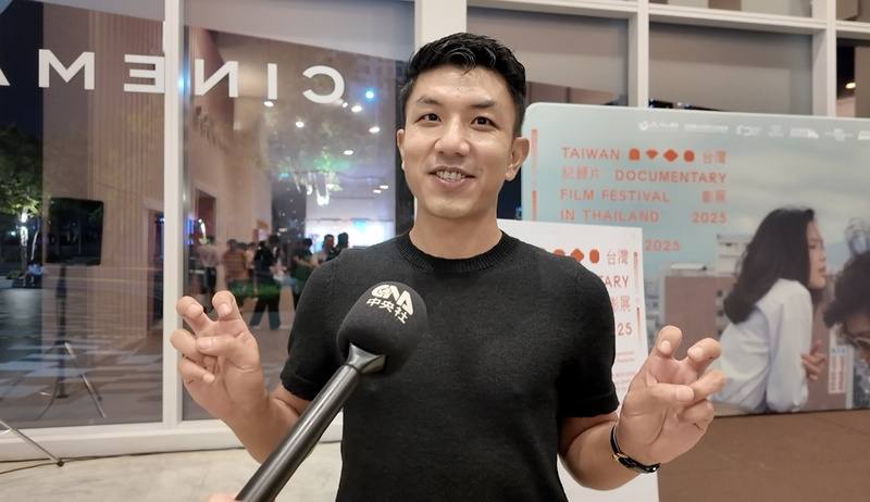 曾入圍第61屆金馬獎最佳男主角的泰籍演員萬洛隆甘迦（Wanlop Rungkumjad）12日出席泰國台灣電影展開幕式時表示，自己從大學時期就對台灣電影印象深刻。