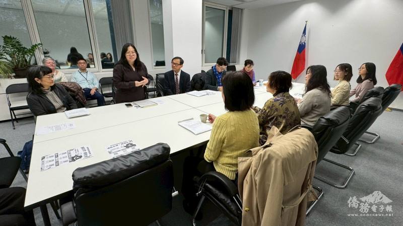 傅佩芬感謝政府信任，強調臺灣外交突破是無數一小步累積，期許海外臺灣人持續為國際地位努力貢獻