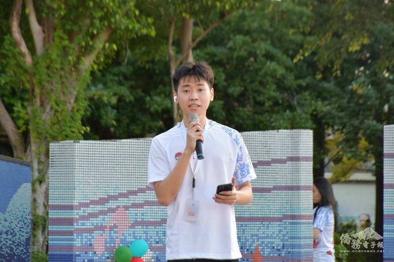 臺灣印尼僑生聯誼會會長劉威騰致詞