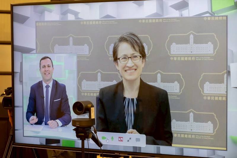 蕭美琴副總統日前接受立陶宛網路媒體「15min」總編輯Vaidotas Beniušis視訊專訪