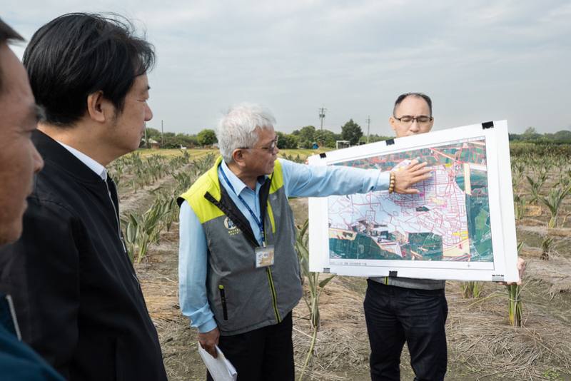 總統實地視察放領農地，了解國有地出租情形