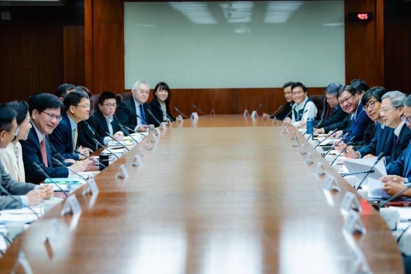 外交部及經濟部雙部長會議討論熱烈