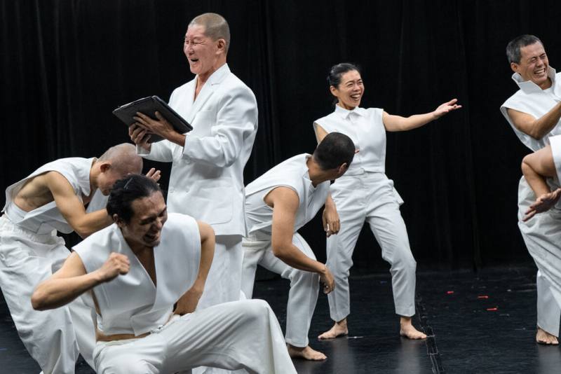 藝文表演團體「優人神鼓」將推出以禪宗為題的2025年度全新作品「一朵小花 啊！」，在動與靜之間開出一條人心依歸之路，12月將登上台北國家戲劇院。（優人神鼓提供）