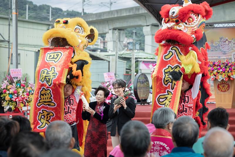 蕭美琴副總統今22日上午出席新北市樹林濟安宮「酧恩祈安 五朝圓醮」總醮壇點燈開幕暨公益傳芳典禮