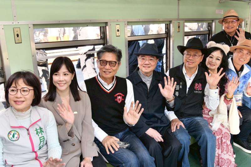行政院長卓榮泰出席「富岡鐵道藝術節」開幕活動