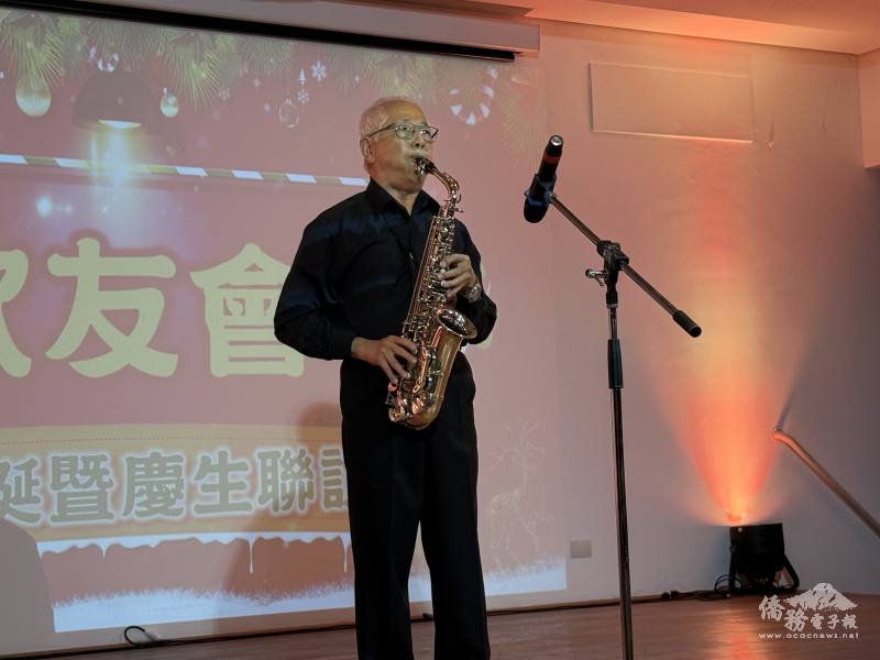 林國耕薩克斯風演奏