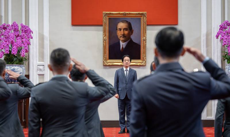 總統25日上午主持「中華民國114年12月份將官晉任授階典禮」