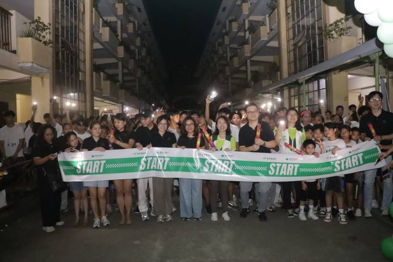 菲律賓家扶中心與國泰世華銀行馬尼拉分行29日辨理公益路跑，提倡社區防災意識，吸引超過600名民眾參與。（菲律賓家扶中心提供）