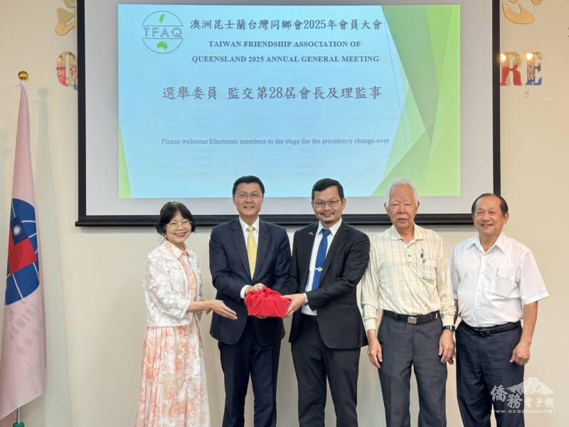 陳順來蟬聯會長續為鄉親服務