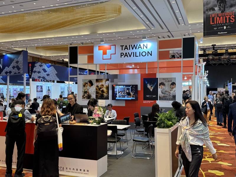 亞洲電視論壇及內容交易市場展在新加坡登場，文策院設立台灣館攜手業者參與。