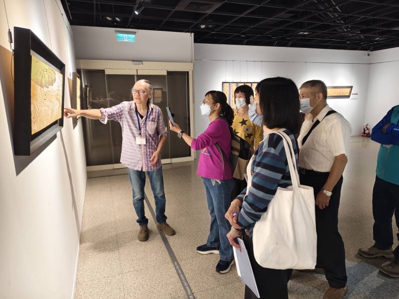 作者高智能導覽