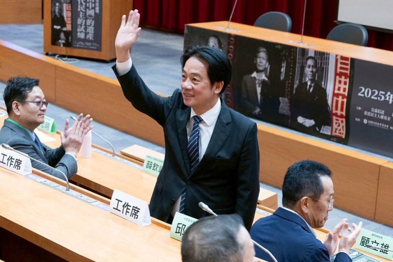 賴清德總統6日下午出席「《自由中國》的遺產與當代民主的試煉」論壇開幕典禮