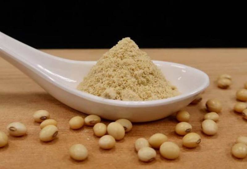 農業部農業試驗所最近成功研發一款「大豆鮮味粉」，不但具減鈉、減糖高品質，且成本極低，盼能透過技術移轉，提供產業界一項高品質、健康及具成本效益的替代方案。（農試所提供）