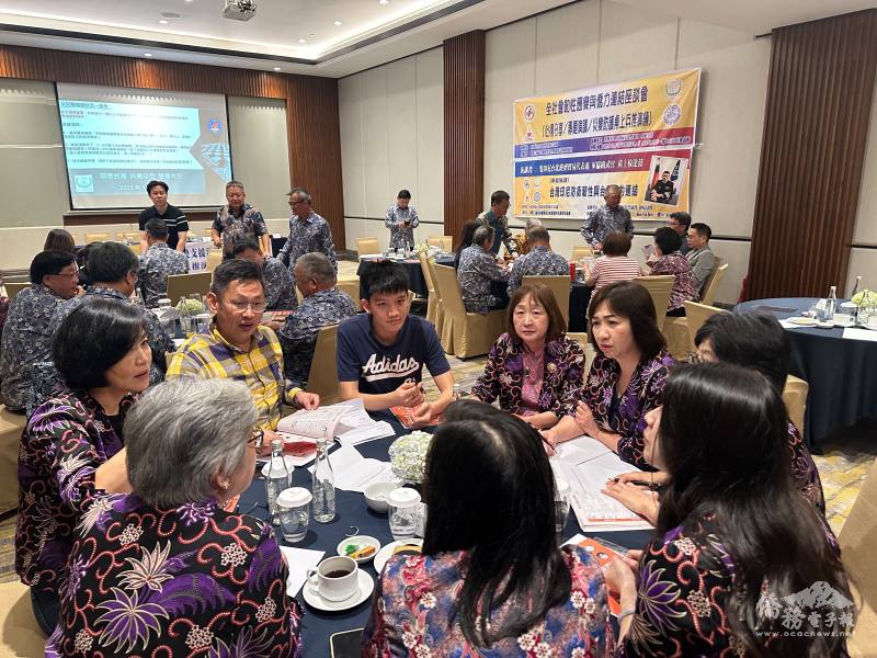 與會者集思廣益，熱烈討論當面對天災及意外時，如何有效整合資源處理危機