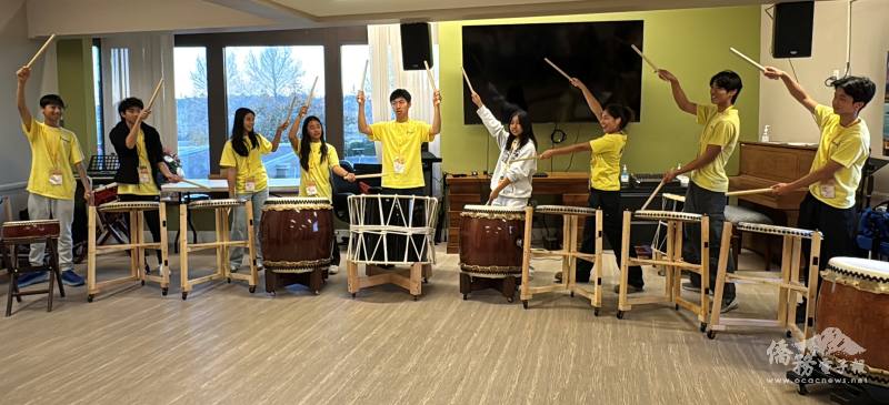 Final performance by Team 1 which chose creative ending poses and incorporated simple choreography that showcased their enthusiasm and team spirit.