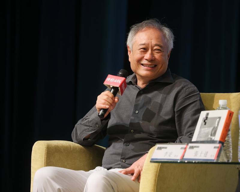 導演李安（圖）7日在台北出席時報出版「十年一覺電影夢」經典新版發表會，分享創作點滴及再版推出緣由