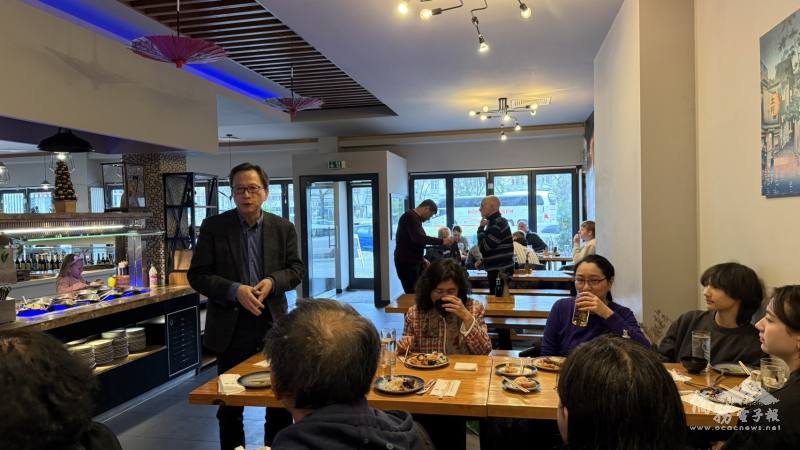 駐德國代表處大使谷瑞生（左）很開心見到許多老朋友