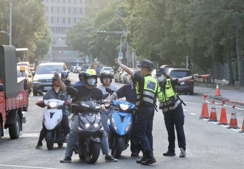 金管會9日表示，仍有高達134萬輛的機車未投保強制汽車責任險。（中央社檔案照片）