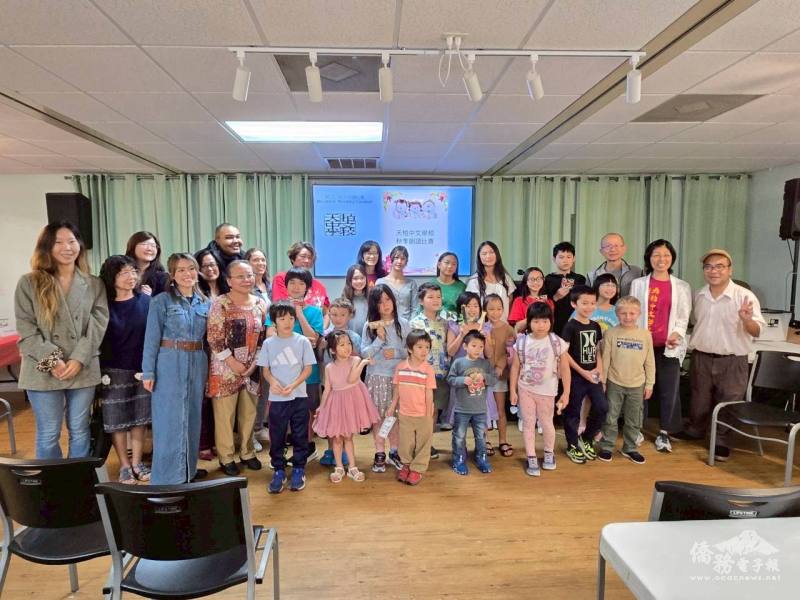 所有參賽者大合照，透過比賽檢視平日學習成果