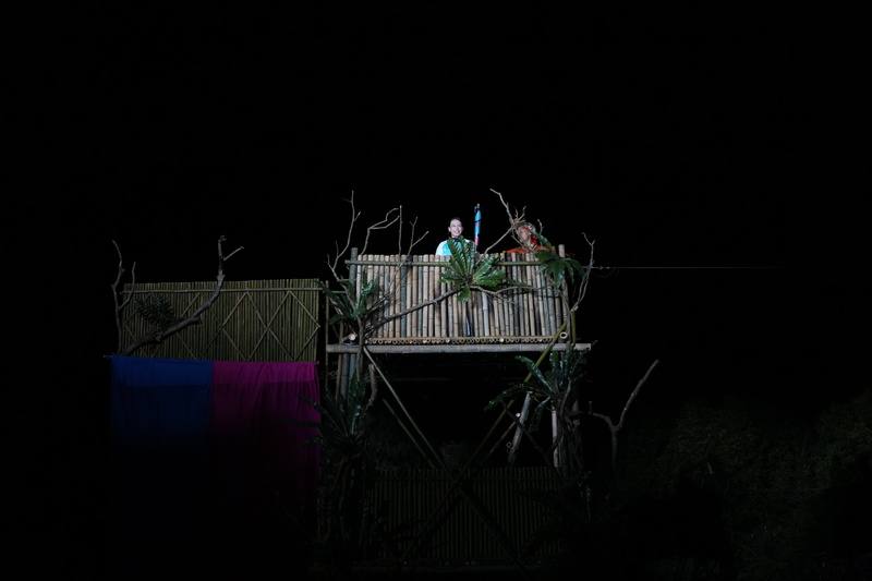 第一屆世界原住民族傳統運動會10日在屏東縣正式開幕，開幕式中邀請阿美族「舉重女神」郭婞淳（圖）引燃聖火，宣布展開為期3天、以運動為共同語言的文化交流與國際對話。