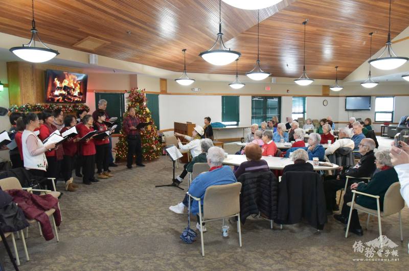 瑞柏合唱團以歌聲問候社區年長者共度聖誕佳節