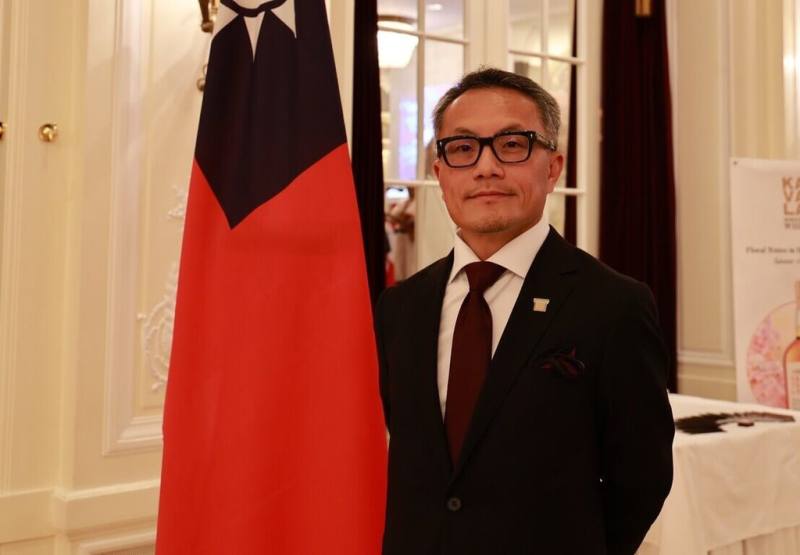 今年8月甫上任的台灣駐瑞士代表王思為，積極曝光台灣，增加瑞士民眾對台灣的深度了解。（駐瑞士代表處提供）