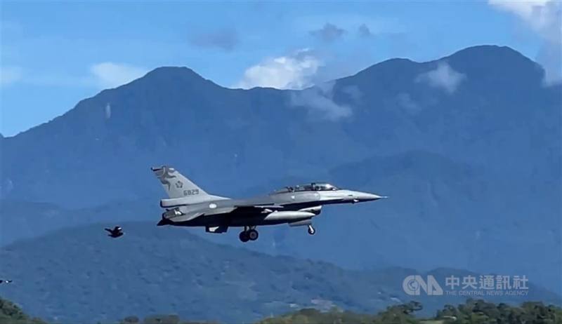 圖為空軍F-16戰機。（中央社檔案照片）