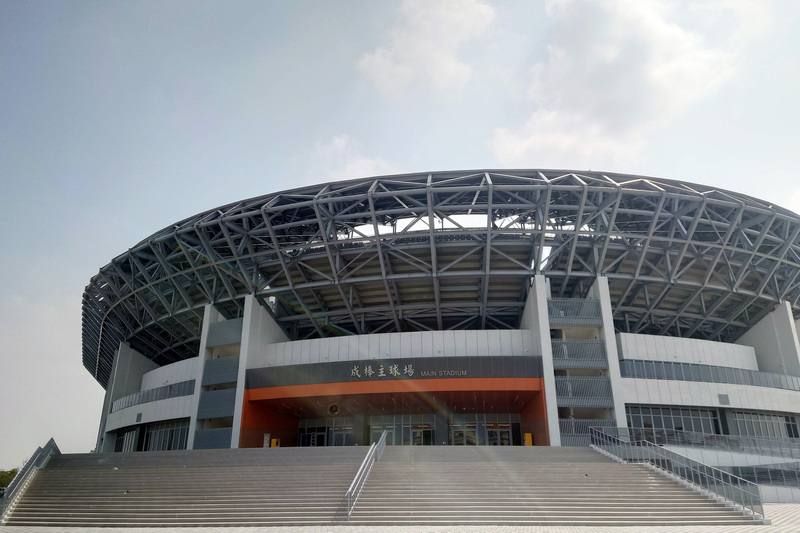 台南亞太國際棒球訓練中心成棒主球場可容納2萬5000名觀眾，台南市政府與中華職棒聯盟經過2次場地認證會勘，預計12月可完成應改善事項