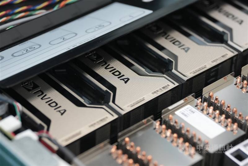 圖為AI基礎建設研發中心的設備。（中央社檔案照片）