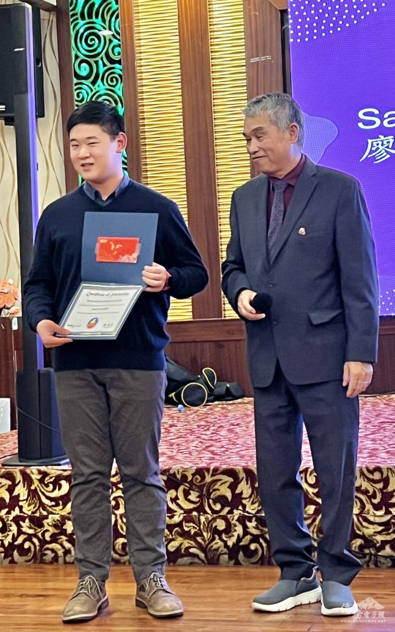 會長獎得獎同學廖穆恩